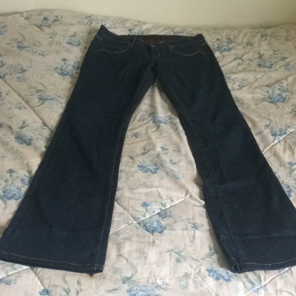 BROWN LABEL Women’s Jeans NWOT Size 29x 30